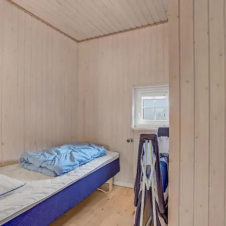 Holiday home Stunning In Ringkobing With Wifi