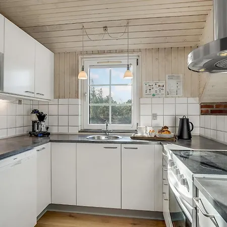 Holiday home Stunning In Ringkobing With Wifi *